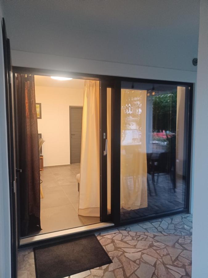 Apartman Dean *